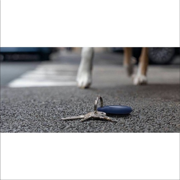 Belkin Secure Holder with Ring for AirTag - Picture 5 of 7